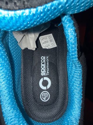 Botas de seguridad Sparco negras y azules