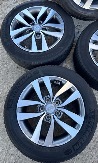 Llantas Hyundai i30 16 pulgadas