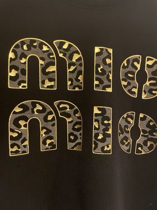 Conjunto de punto negro Miu Miu