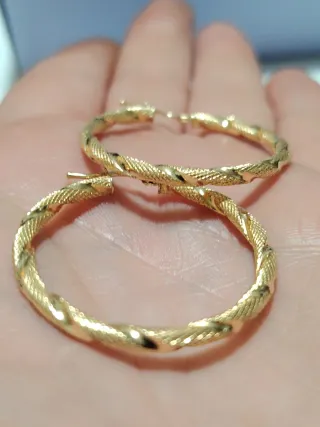 Aros retorcidos oro 18k