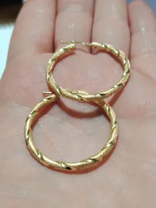 Aros retorcidos oro 18k