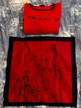 Sudadera y pañuelo Phineas Roja
