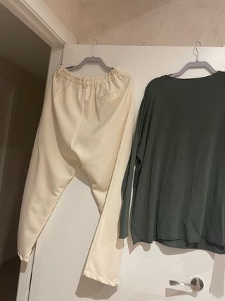 Conjunto pantalón y camiseta