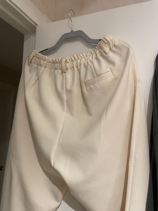 Conjunto pantalón y camiseta