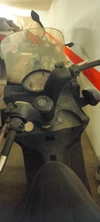 Kymco Superdink 125cc para reparar