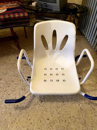 silla bañera para facilitar el aseo