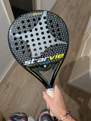 Pala de pádel StarVie Icarus