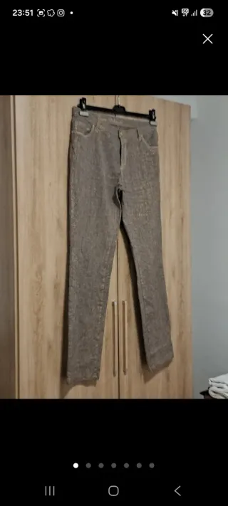 Lote para Mahassine compuesto de 18 artículos