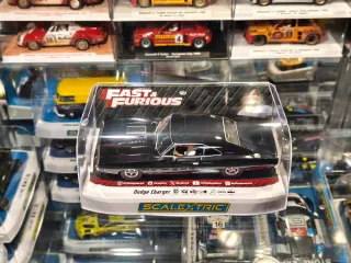 Scalextric UK C4573 Dodge Charger Toretto