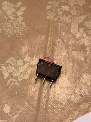 Interruptor Rojo 30x11mm 230V Unipolar