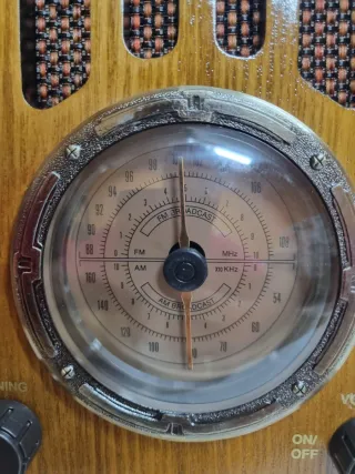 Radio Vintage Madera