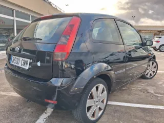 ❗️Ford Fiesta 1.4 80CV (B) 12 MESES DE GARANTIA❗️