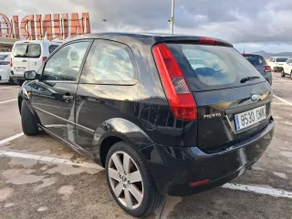 ❗️Ford Fiesta 1.4 80CV (B) 12 MESES DE GARANTIA❗️