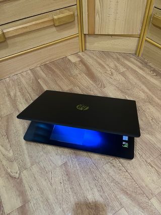 HP Gaming i7 7700H Negro/Verde