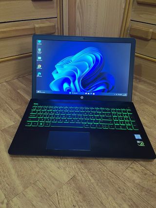 HP Gaming i7 7700H Negro/Verde