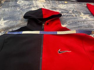 Sudadera Nike bicolor negra y roja