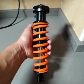 Amortiguador Fox DHX 225x75 trunnion.