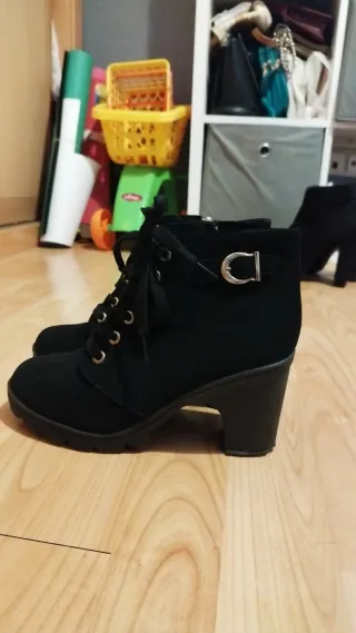 Botines negros