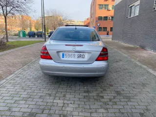 Mercedes-Benz Clase E 2003