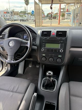 Volkswagen Golf 2006