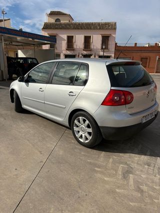 Volkswagen Golf 2006