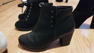 Botines cuero negro