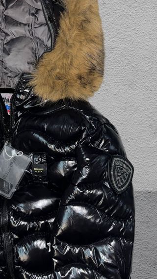 Blauer Piumino Nero con Cappuccio Pelliccia M