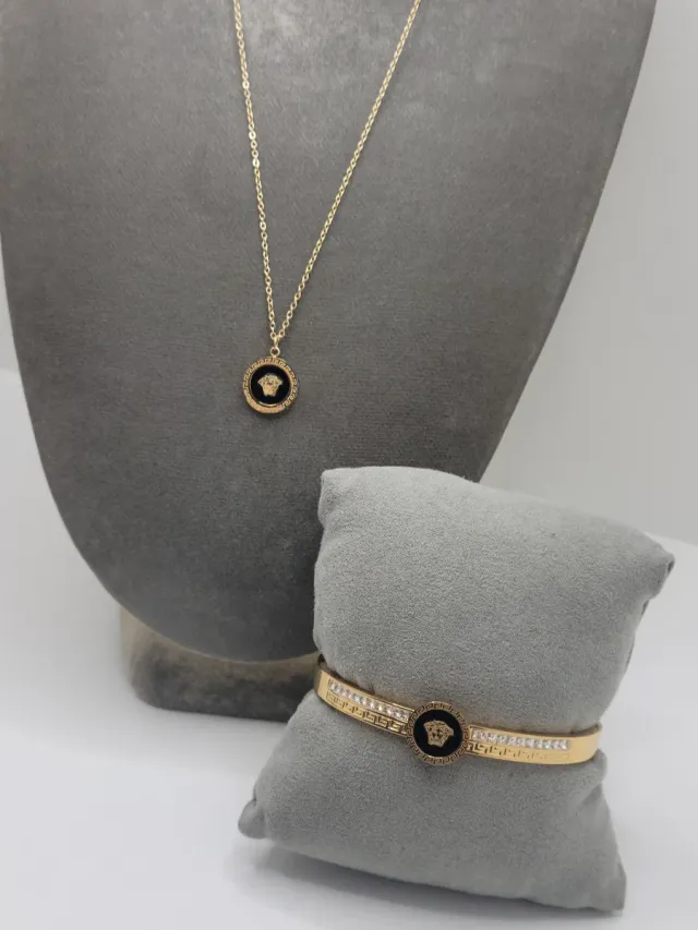 Conjunto Medusa Griega Collar y Pulsera