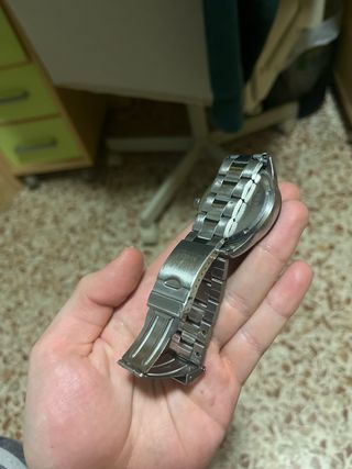 Reloj Pulsar Negro y Plateado