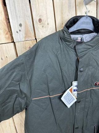 Chaqueta T-M Impermeable Kiwi Grasa Verde