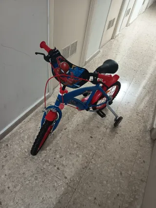 Bicicleta Spiderman Infantil Roja