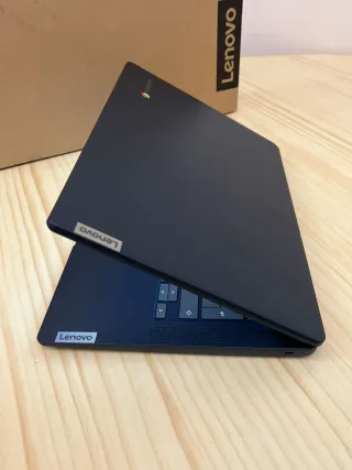 Portátil Lenovo Chromebook IdeaPad 3 64GB 14 FHD