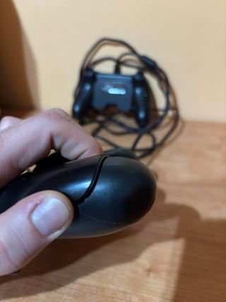 PS4 Fat con Scatola, 2 Controller e 7 Giochi