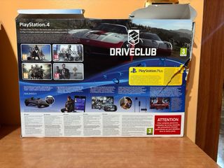 PS4 Fat con Scatola, 2 Controller e 7 Giochi