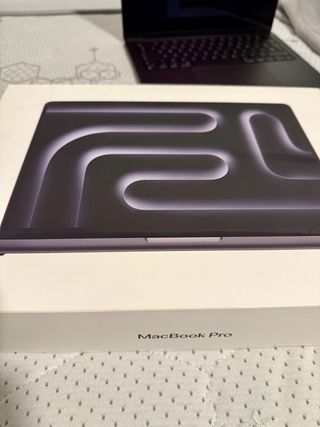 MacBook Pro M4