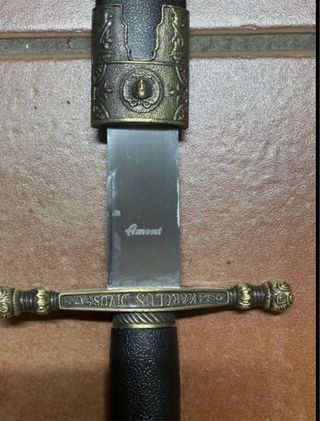 Daga Carlos V Amont Karolus Divus