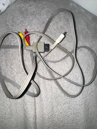 Lote Wii Negra con Fundas y Cables