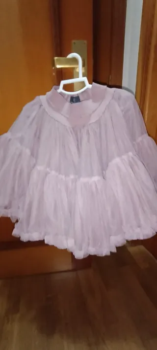 Falda midi voluminosa rosa