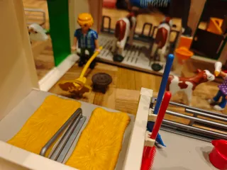 Playmobil Country Granja con Silo 70132