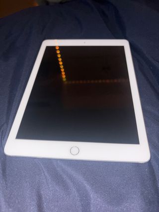 iPad 6ª gen 32GB Blanco