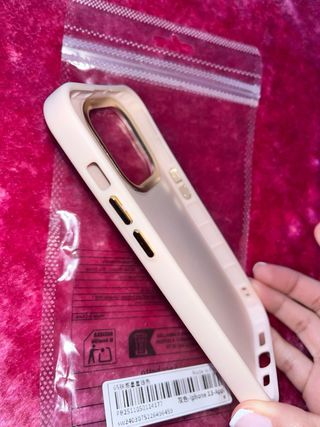 Funda iPhone 15 Pro Acolchada Rosa