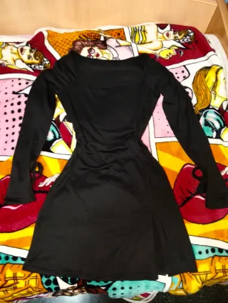 Vestido negro Shein manga larga