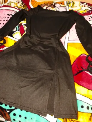 Vestido negro Shein manga larga