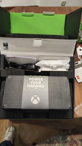 Xbox Series X 1TB SSD (NUEVA A ESTRENAR)