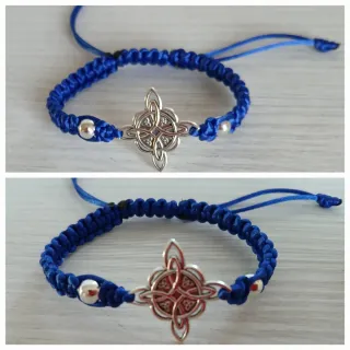 22 Pulseras Ajustables Nudo Celta y medallas