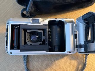 Olympus mju Il Cámara 35mm