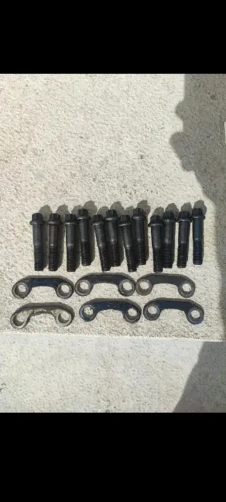 Tornillos y refuerzos palieres BMW E36