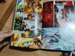 Marvel Deluxe. Los Vengadores 6. Vengadores, Re...