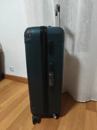 Maleta grande flexible verde azulado