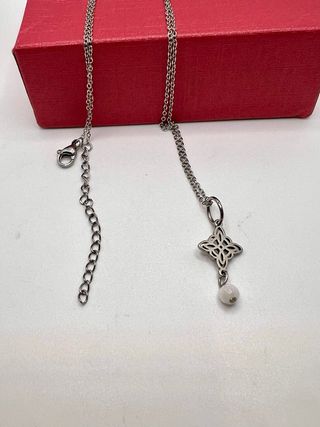 Colgantes variados Acero Nudo Bruja